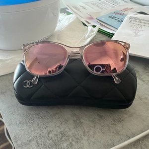 Chanel Sunglasses Style 16815417140 Light Pink Lucite Frame w Pink tinted Mirror
